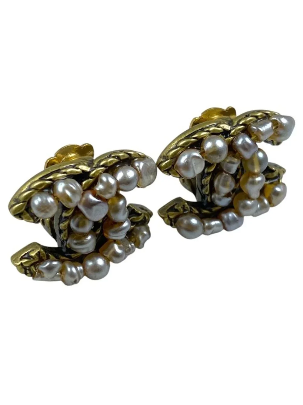 Chanel CC Logo Earrings Vintage Accessory Metal Faux Pearl Gold